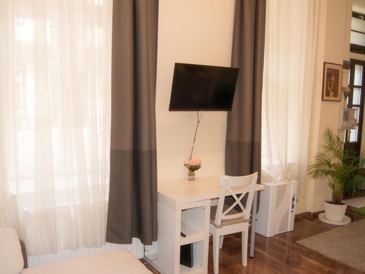 Broadway City Center, Fully Equipped, 4 Person Budapest Exterior photo
